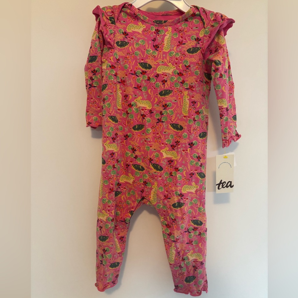 Tea Collection Ruffle Shoulder Baby Romper 6-9mo